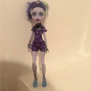 Coffin Bean Twyla Monster High Doll